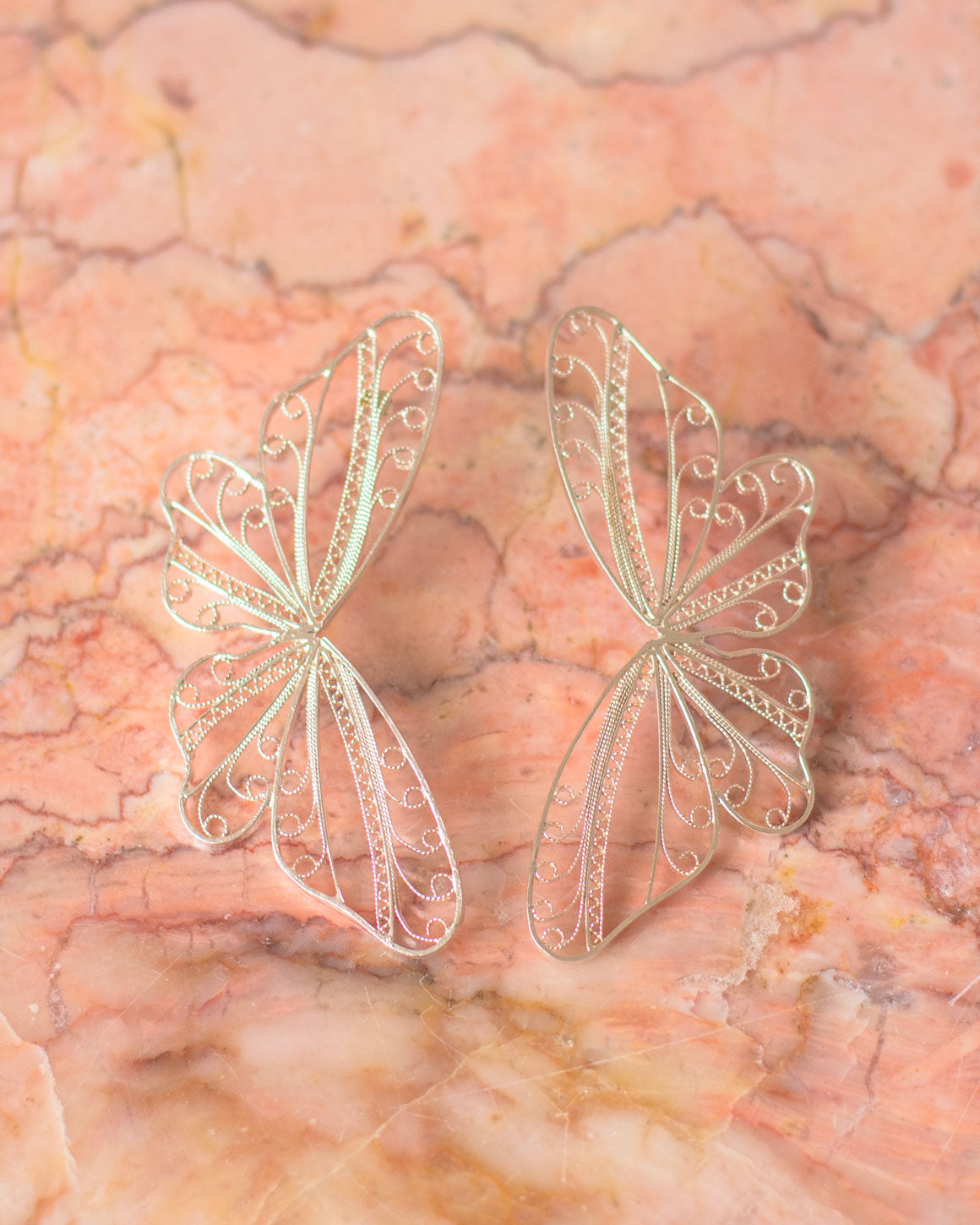 Aretes Mariposa Alada Grande en Filigrana: elaborados en plata 9.70