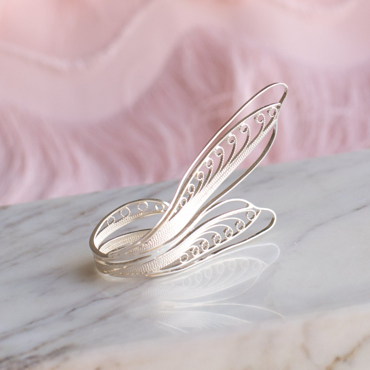 Anillo Viento de Mariposa en Filigrana