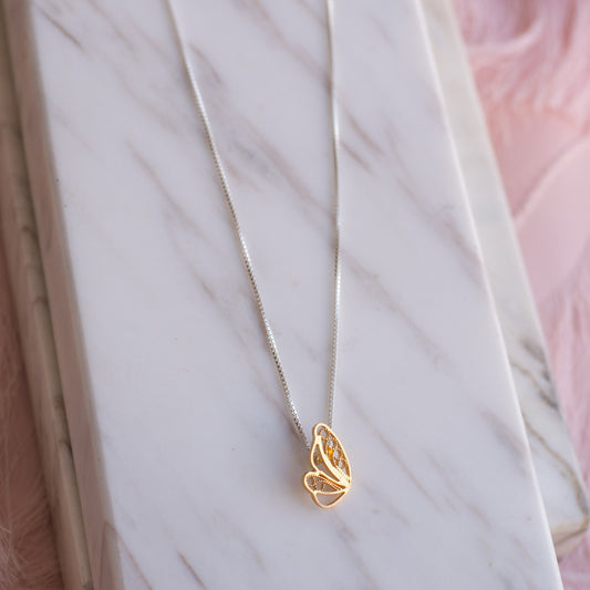 Gargantilla Mini Media Mariposa en Filigrana