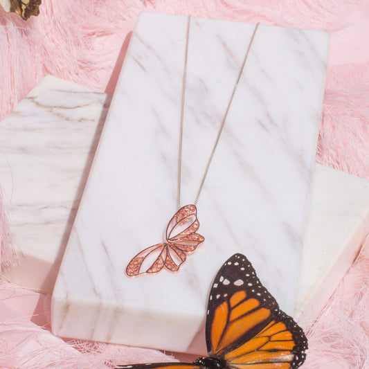 Gargantilla Mariposa Alada en Filigrana