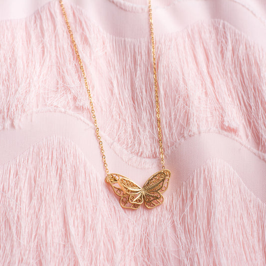 Gargantilla collar de mariposa en filigrana momposina en plata chapados en oro de 24 kilates