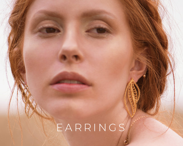 ARETES / EARRINGS