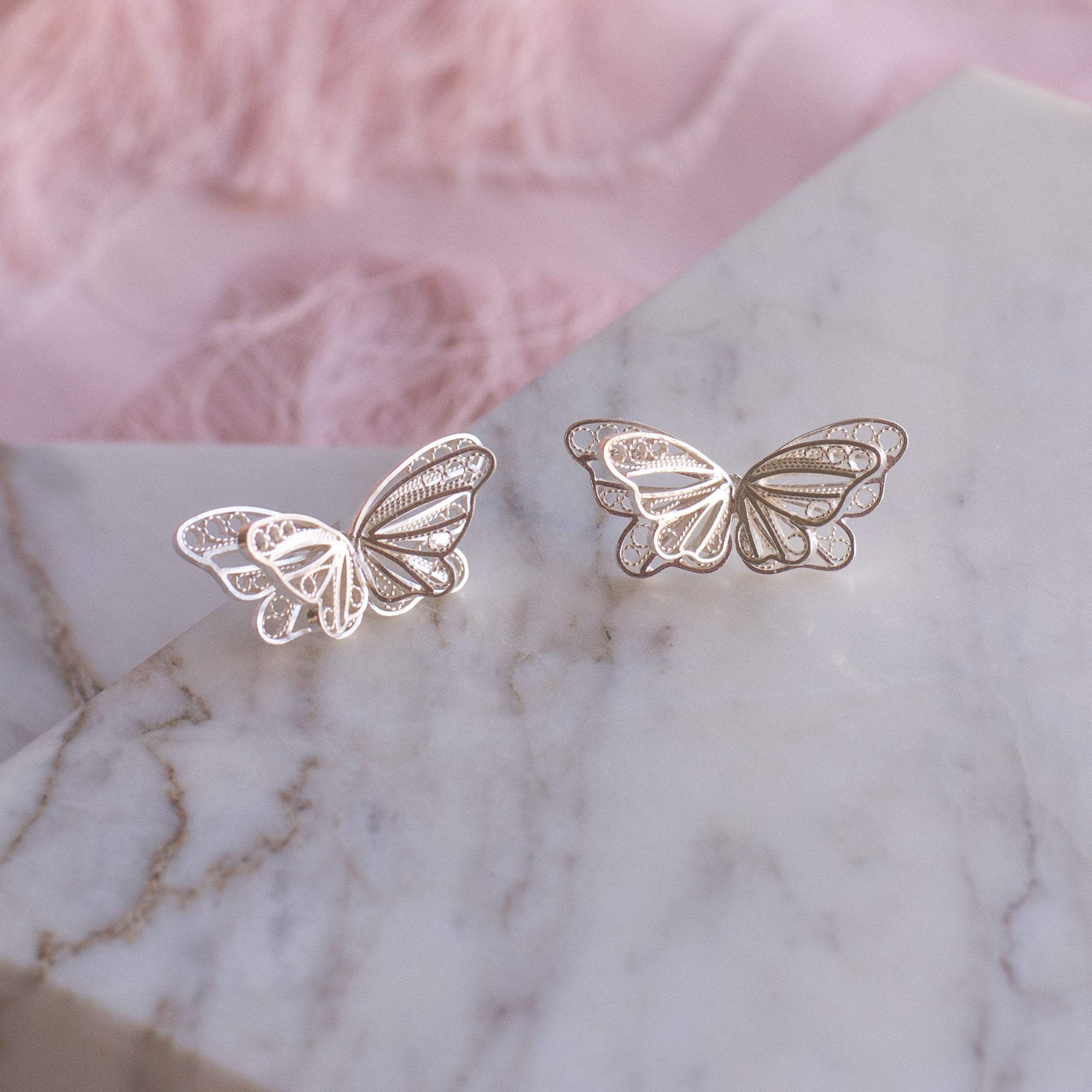 Aretes Topo Dos Mariposas en Filigrana