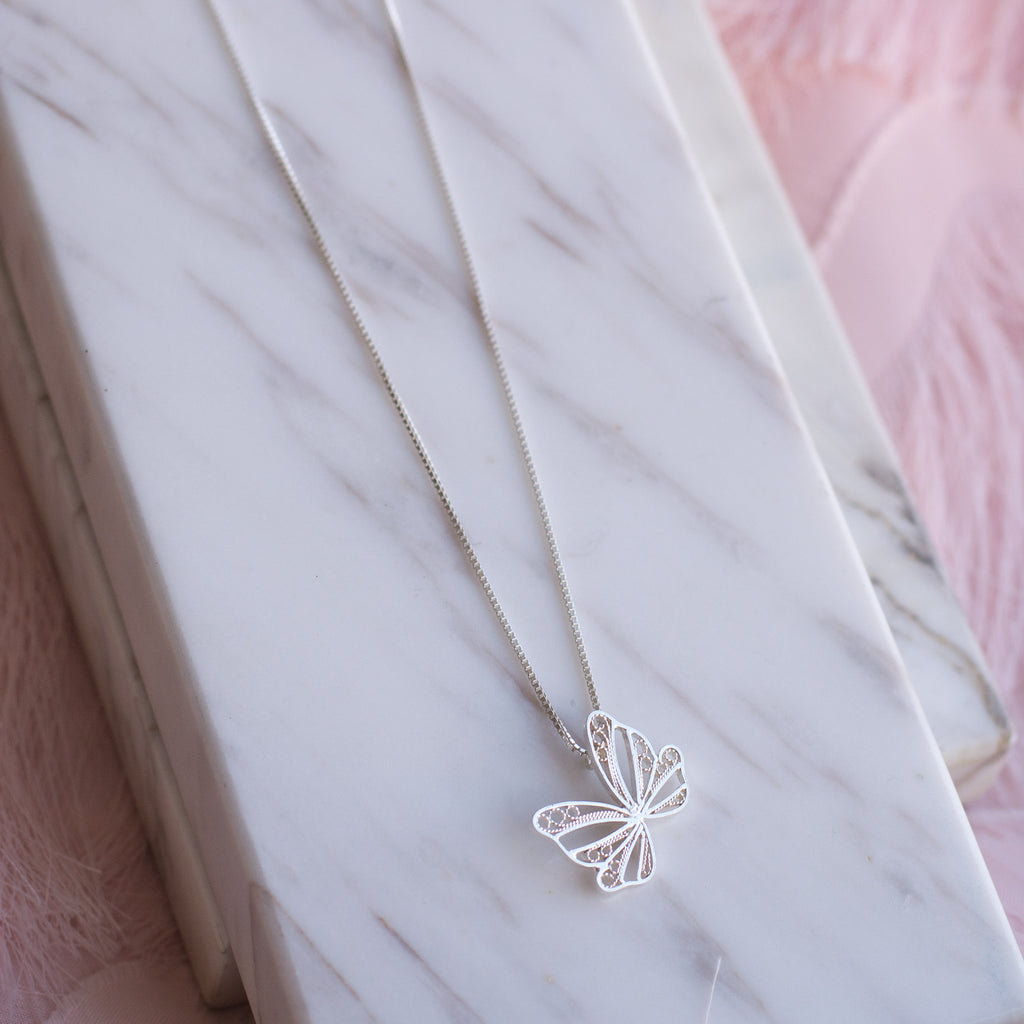 Gargantilla Mini Mariposa en Filigrana