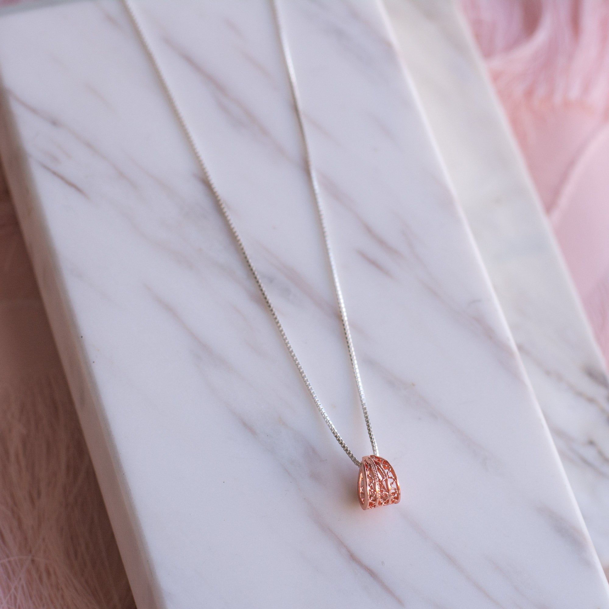 Collar Mini Rena en Filigrana