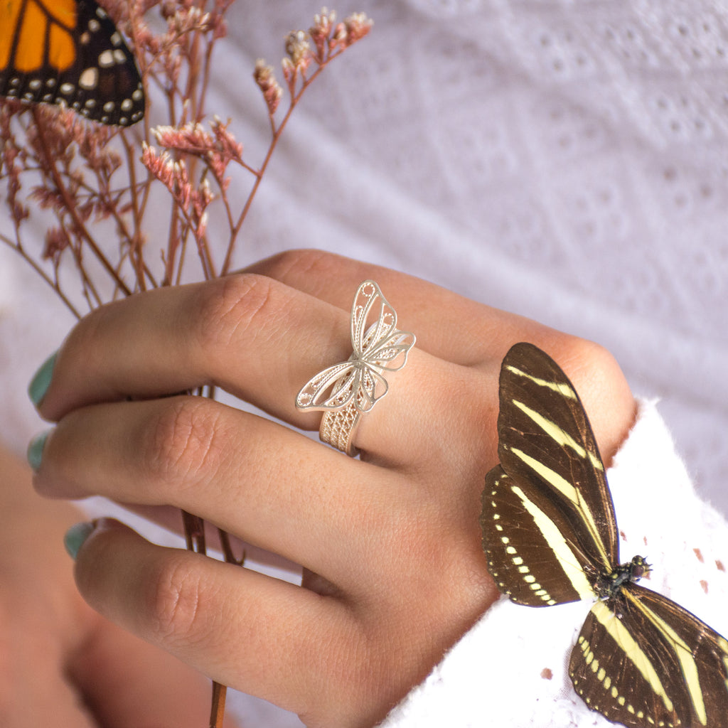 Anillo Mariposa en Filigrana