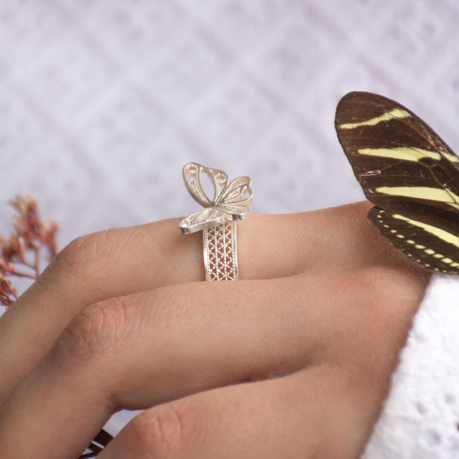 Anillo Mariposa en Filigrana