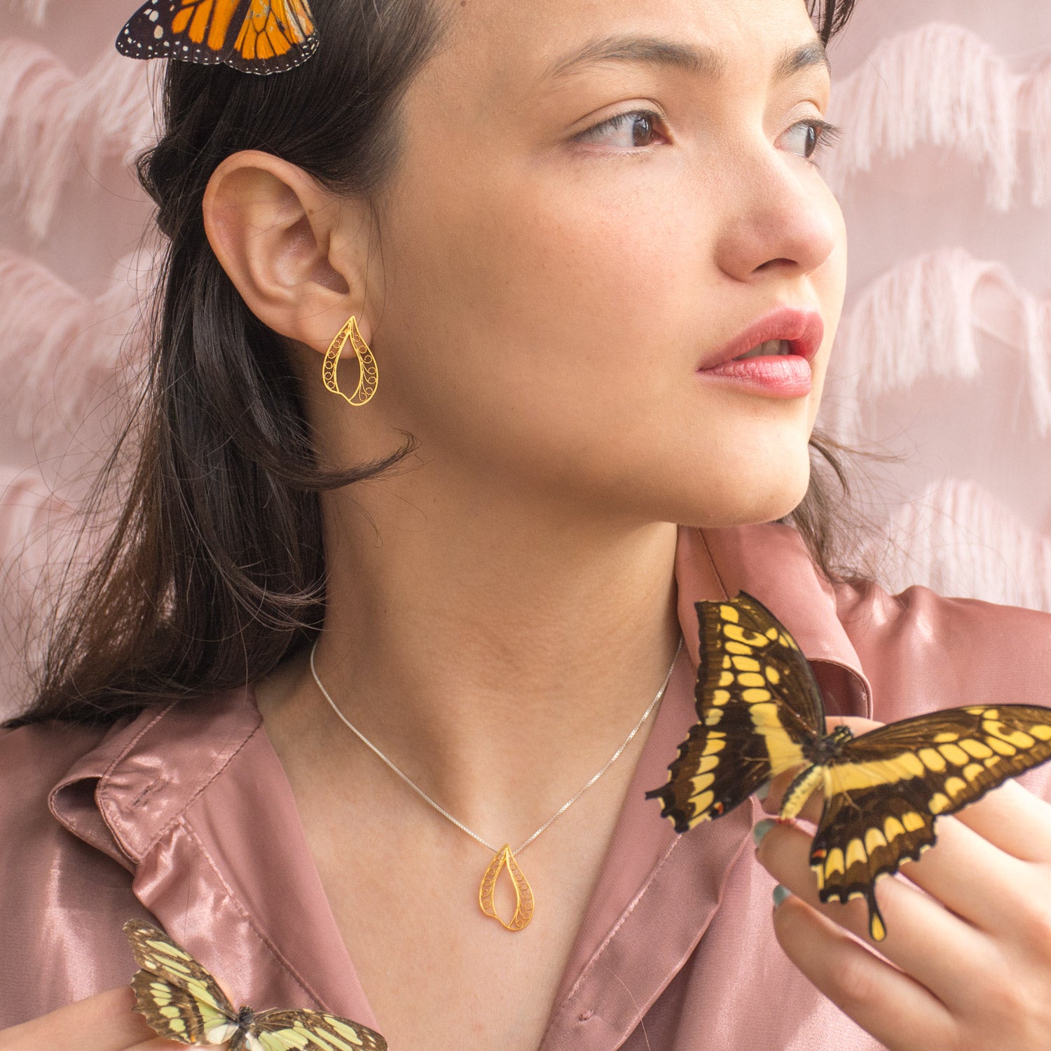 Gargantilla Petalo de Mariposa en Filigrana