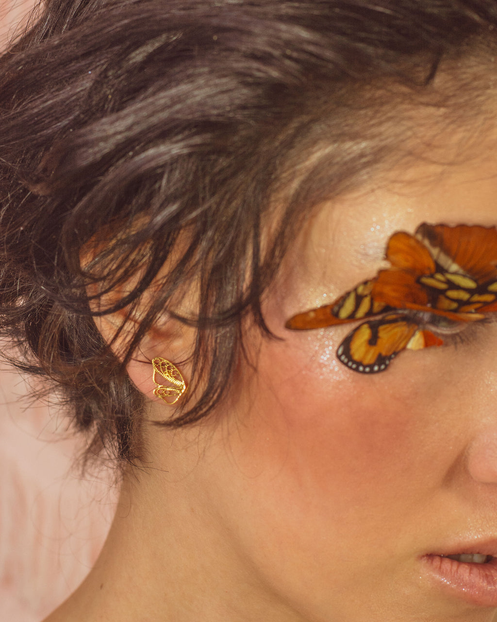 Aretes Topos Mini Media Mariposa en Filigrana