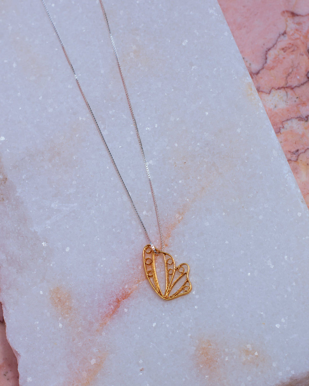 Gargantilla Media Mariposa en Filigrana de Mompox