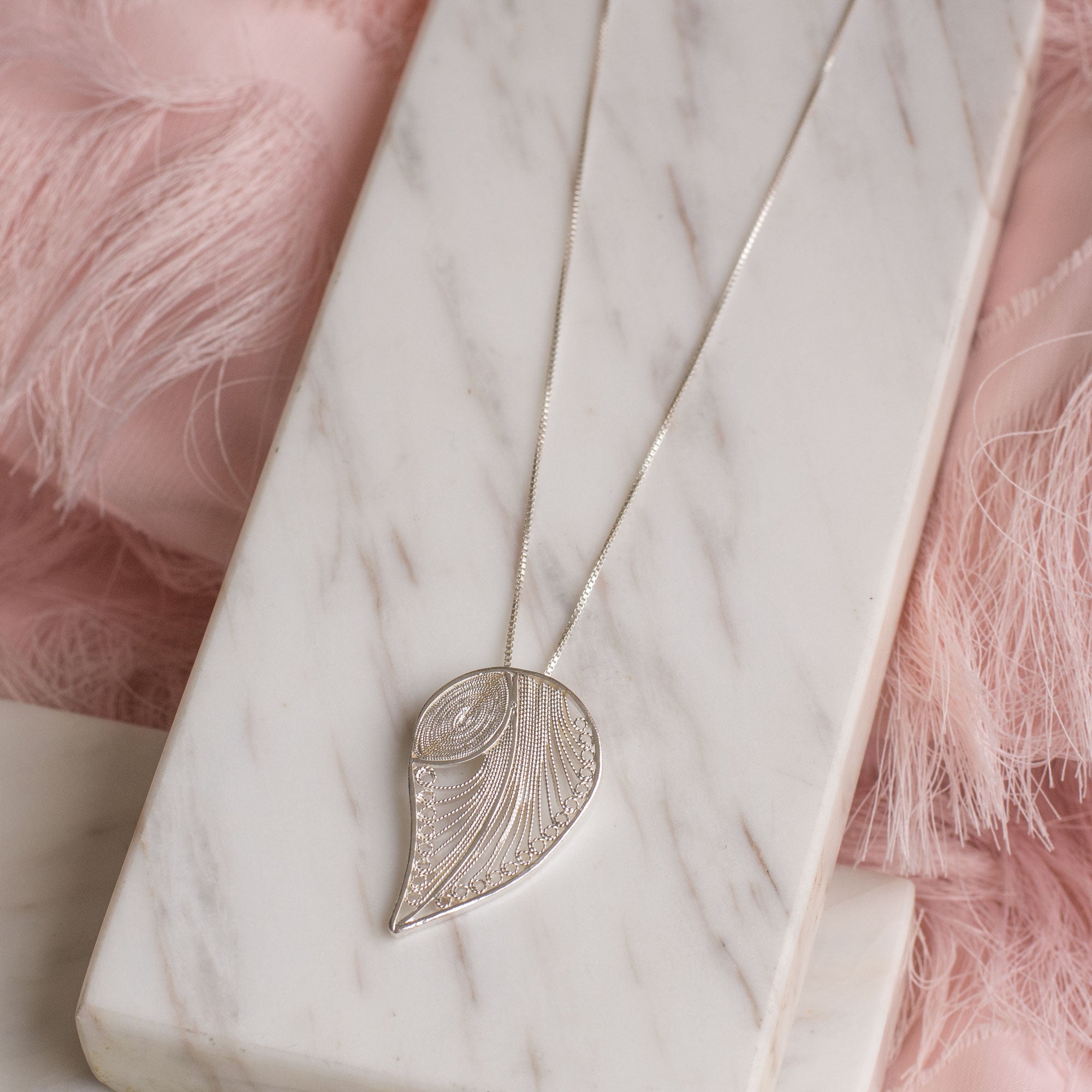 Collar Hojitas en Filigrana