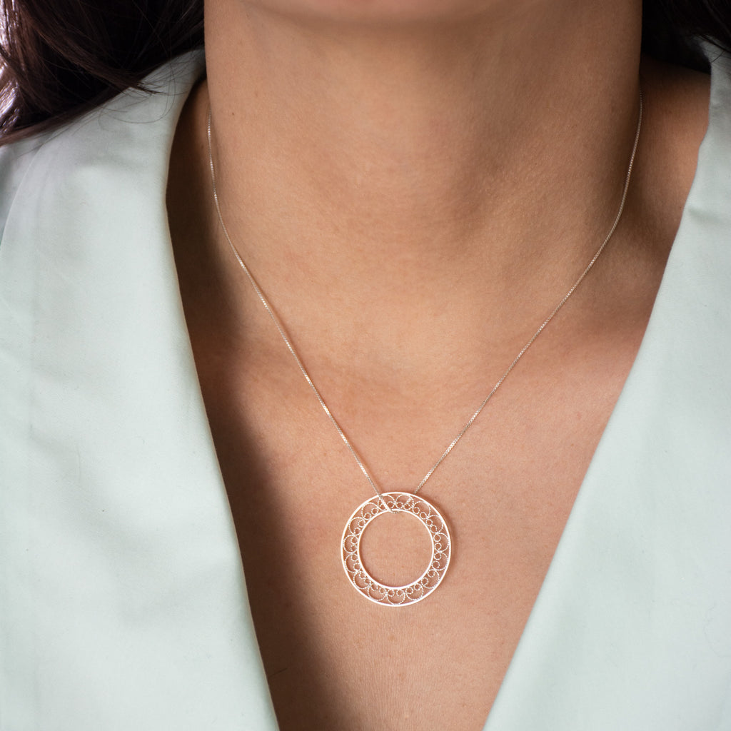 Collar en Filigrana Momposina en Plata Sterling. Filigree Jewelry #IAMDAILA