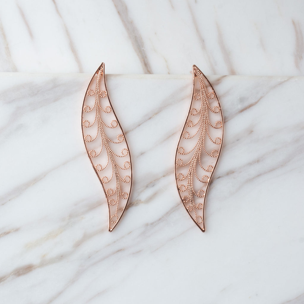 Aretes de Filigrana Momposina en Plata chapados en Oro de 24 kilates. Filigree Jewelry #IAMDAILA