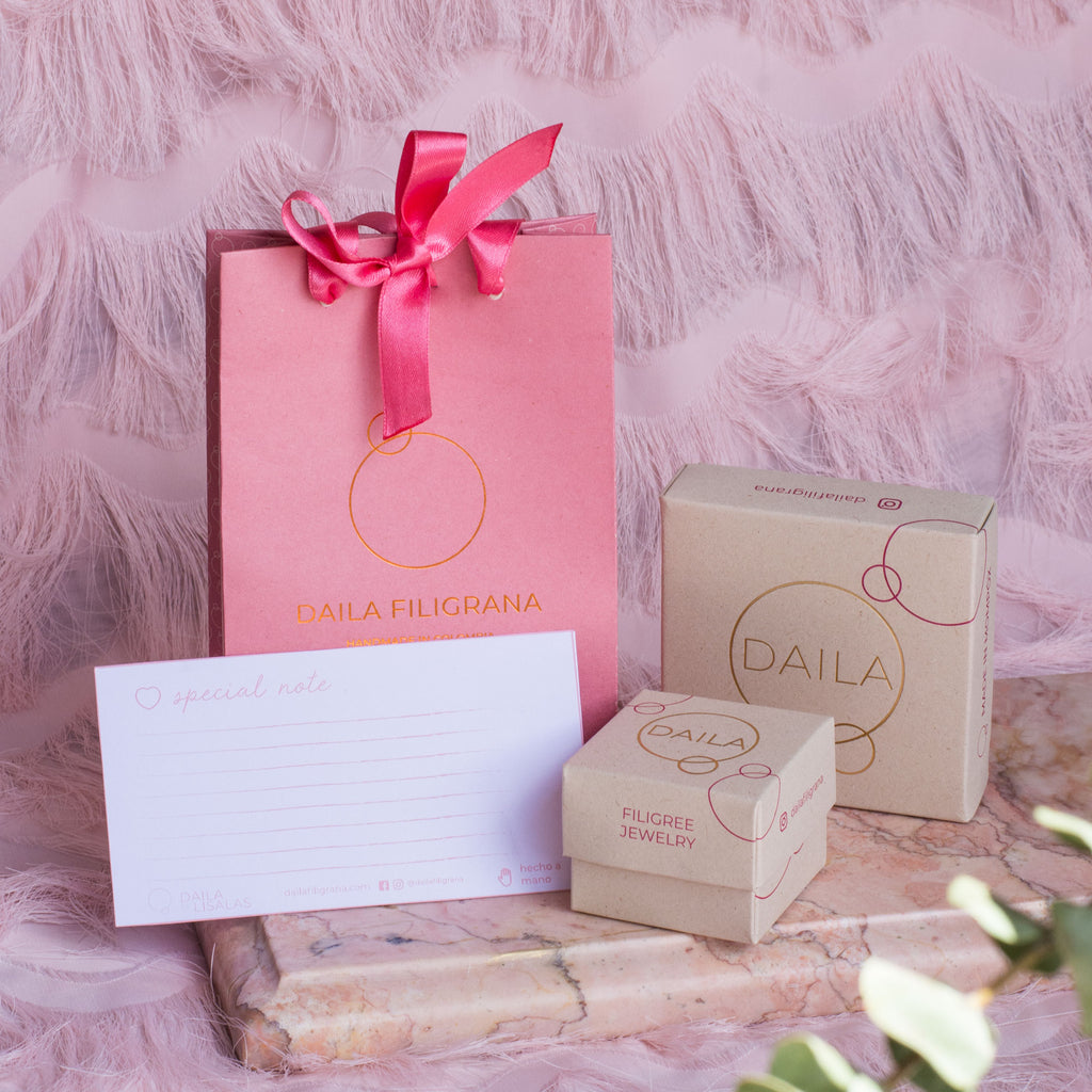 Empaque de regalo ecológico de Daila Filigrana