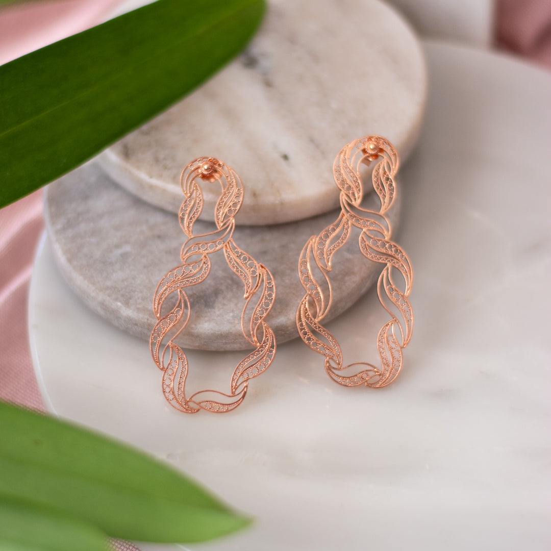 Aretes de filigrana Momposina en plata chapados en Oro de 24 kilates. Filigree Jewelry #IAMDAILA